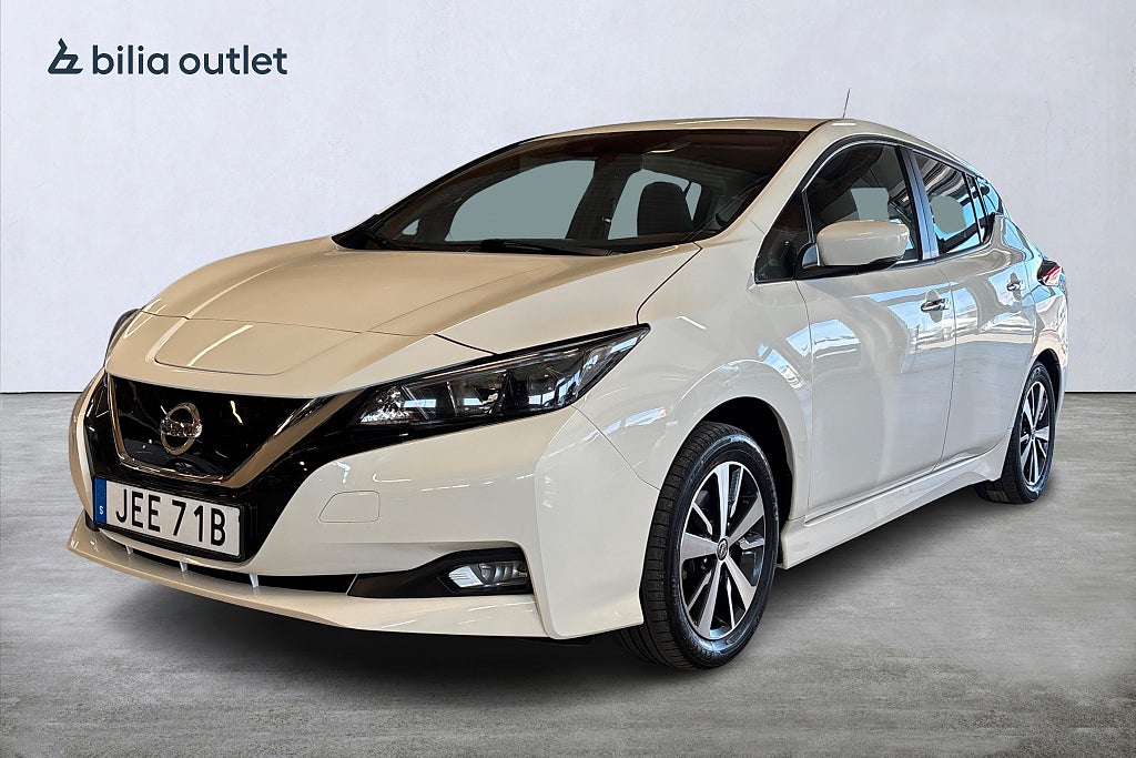 Nissan Leaf 40 kWh Acenta Backkamera / Rattvärme / Apple CarPlay