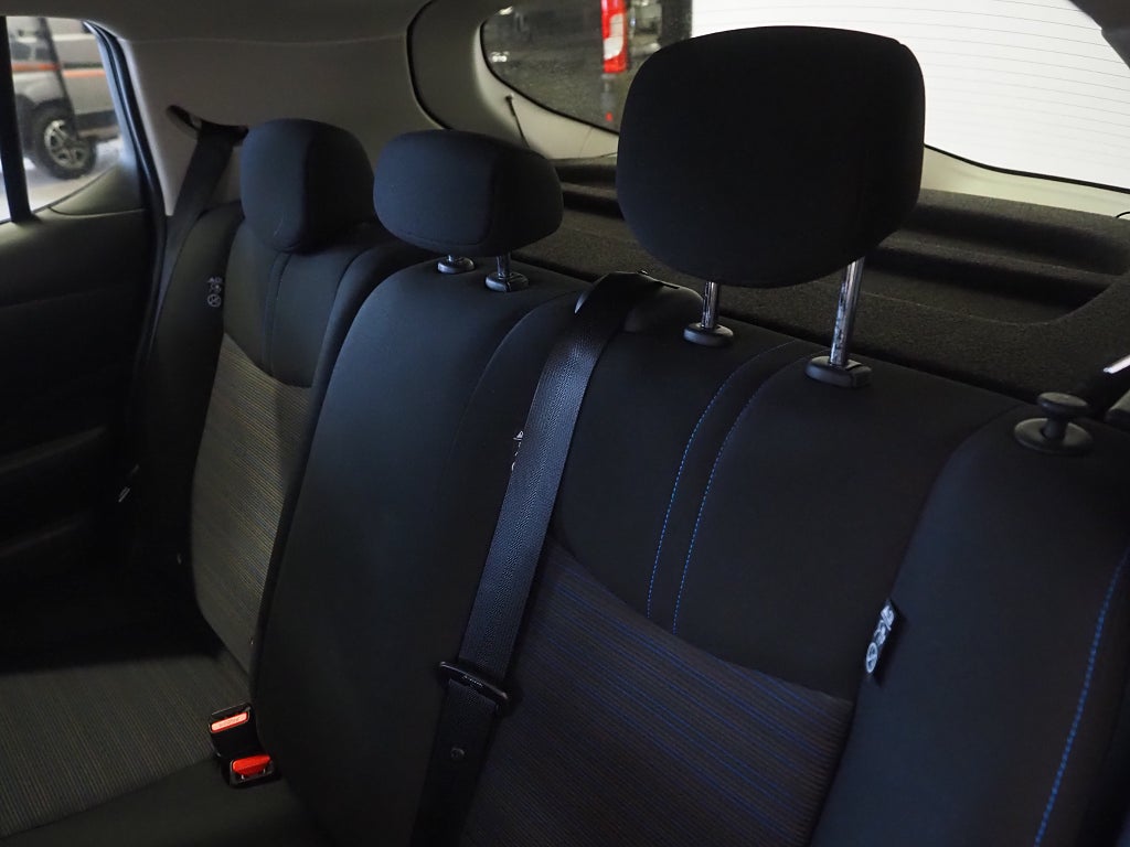 Nissan Leaf N-Connecta 40kWh | Värmepump | 360° Kamera | Moms | Nav 2023