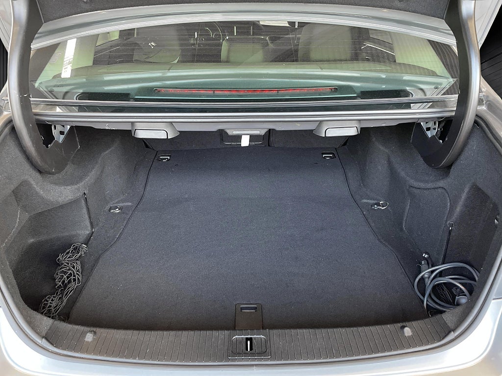 Mercedes-Benz E 2010 - miniatyr 15