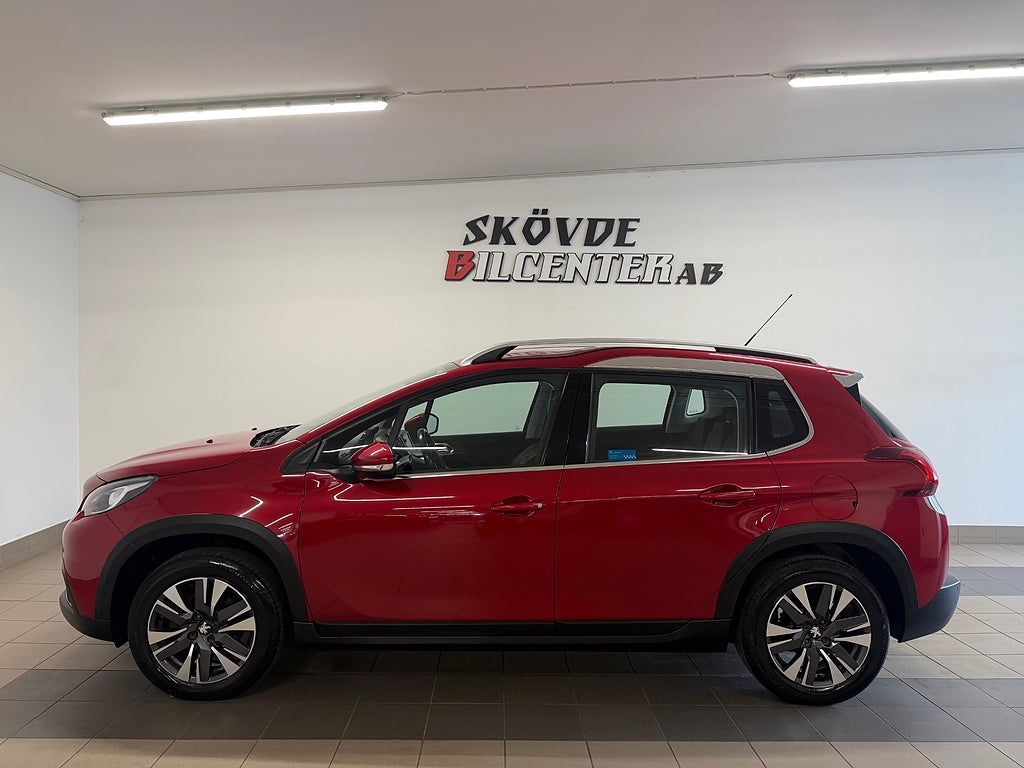 Peugeot 2008 1.2 PureTech Automat/1-Ägare/Drag/Nyservad/Nybes/CarPla