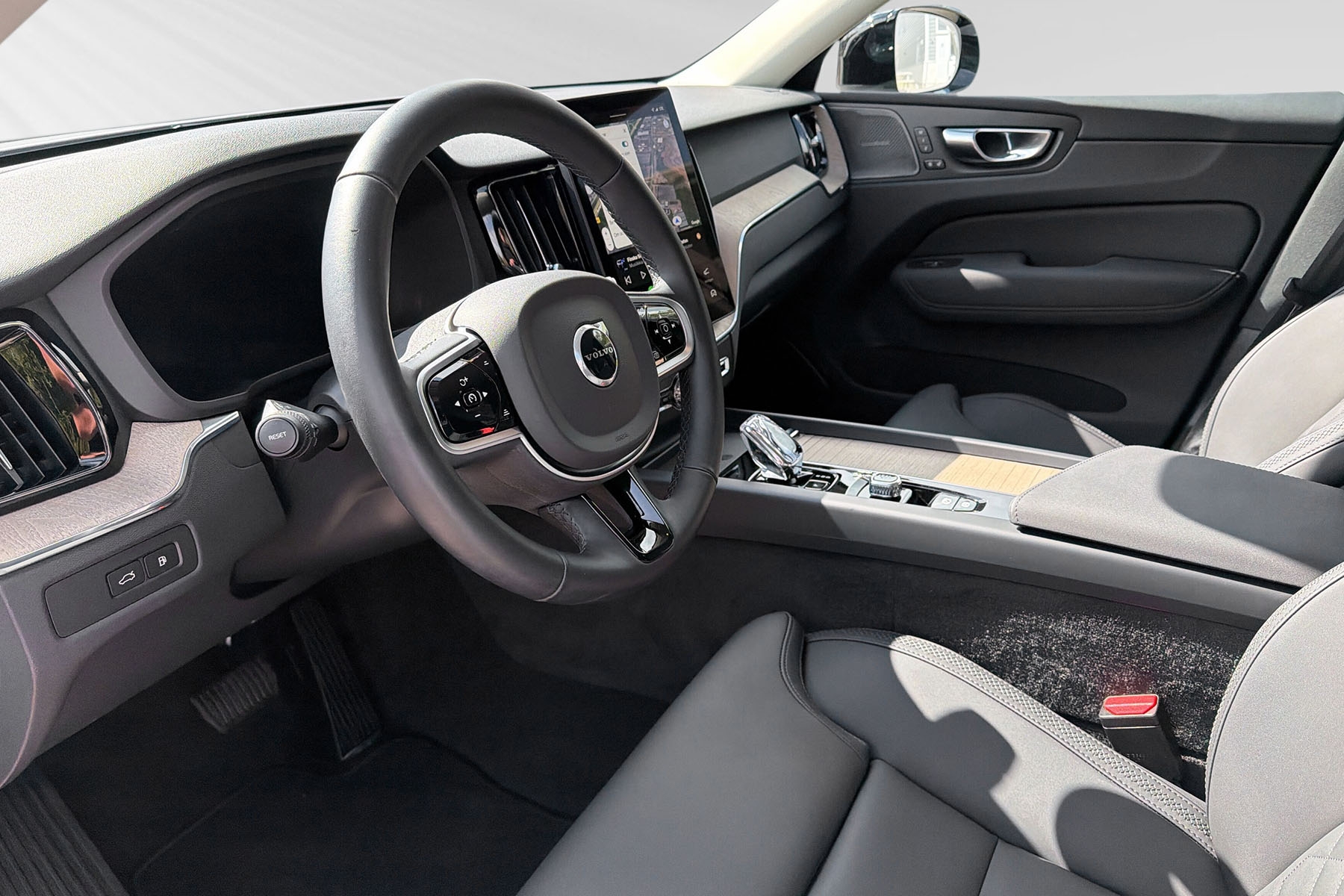 Volvo XC60 Plus Dark PL 6495kr/ månad 2026, bild 7/10