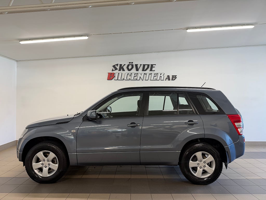 Suzuki Grand Vitara 2.0 4WD/7400Mil/Fullservad/2-Ägare/Dragkrok/Farthållare