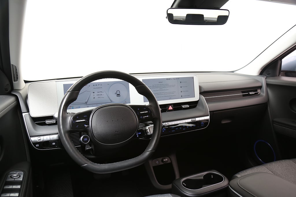 Hyundai IONIQ 5 77.4 kWh AWD Essential 325hk Aut Dragkrok 2024