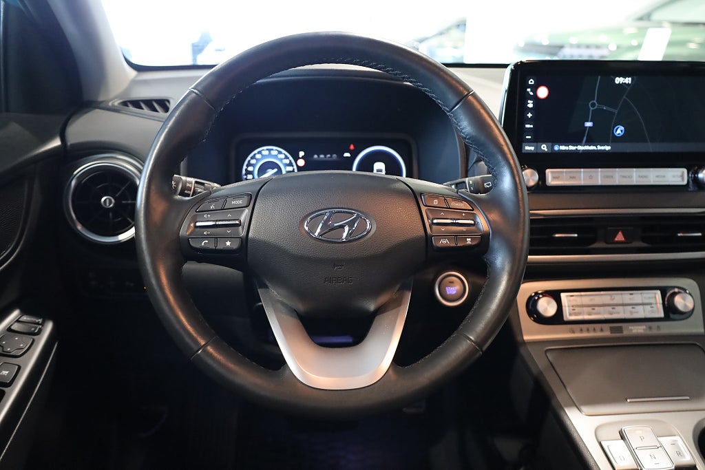 Hyundai Kona 64 kWh Essential Navi Kamera Krell CarPlay Leasbar 2022