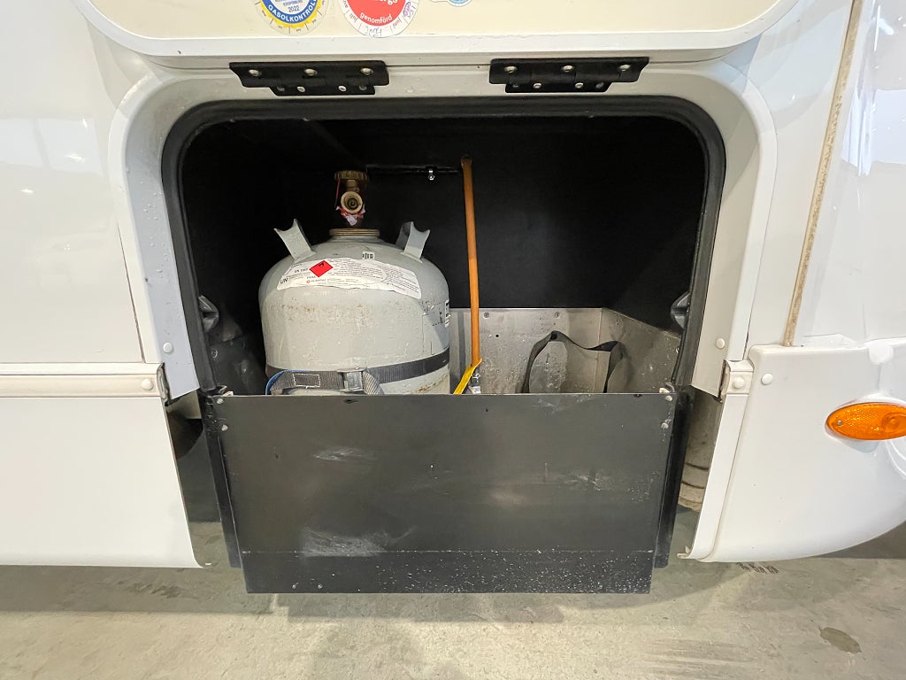 Sunlight A 72 / Automat 150hk / Våningssäng / 6 bältad /  - Sunlight