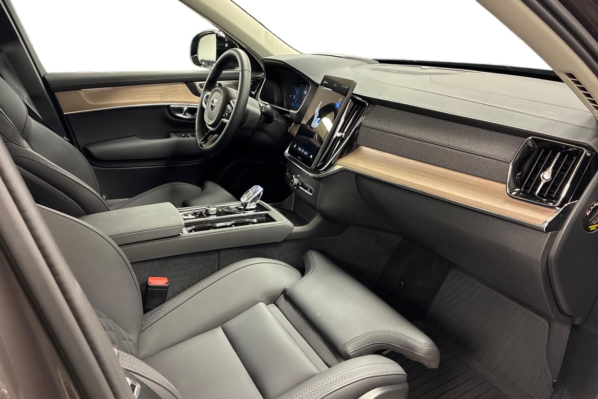 Volvo XC90 T8 Ultra Dark 2026, bild 7/10