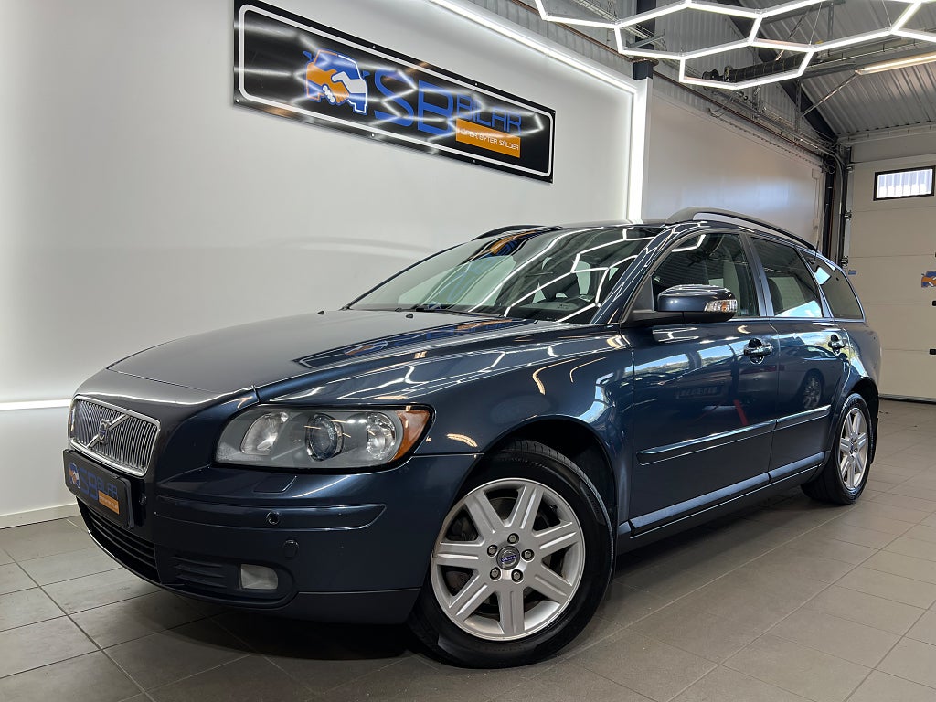 Volvo V50 2.4 Manuell, 170hk Momentum Elstolar Dragkrok