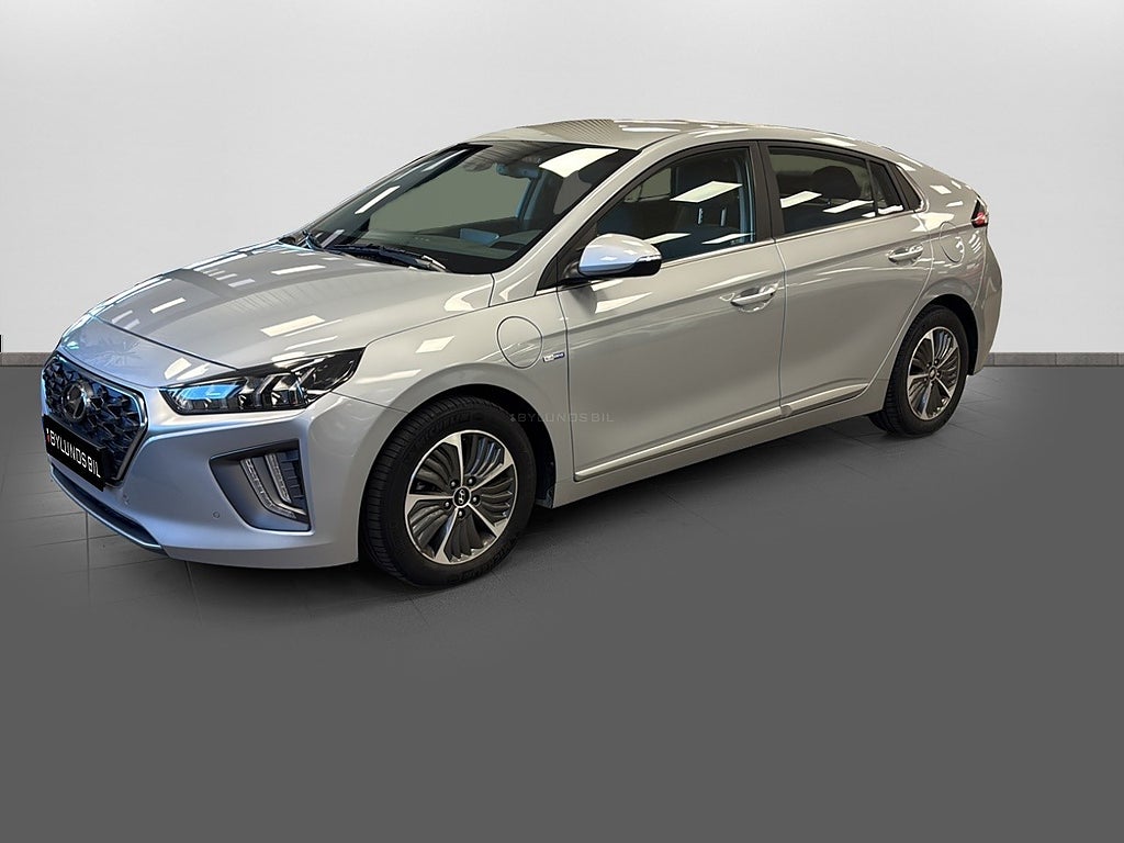 Hyundai IONIQ Plug-in Hybrid *Ny Servad*