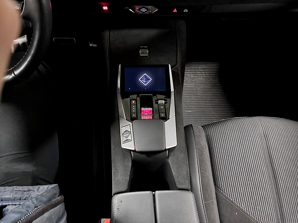 Bild på DS 4 E-Tense P.Line+ PHEV 225hk Aut B-KAMERA CARPLAY