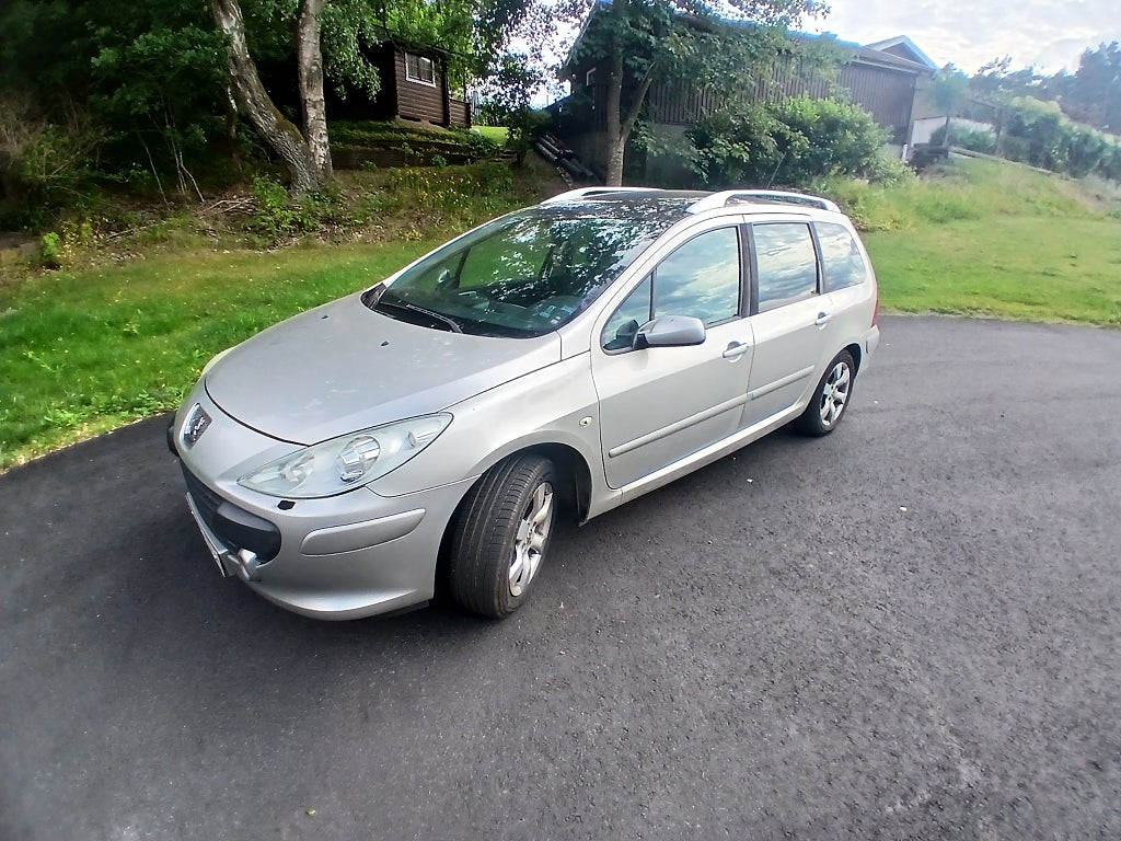 Peugeot 307 SW 2.0 7sitsig