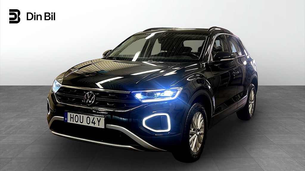 Volkswagen T-Roc TSI150 DSG Pluspaket P-värmare Keyless Cockpit