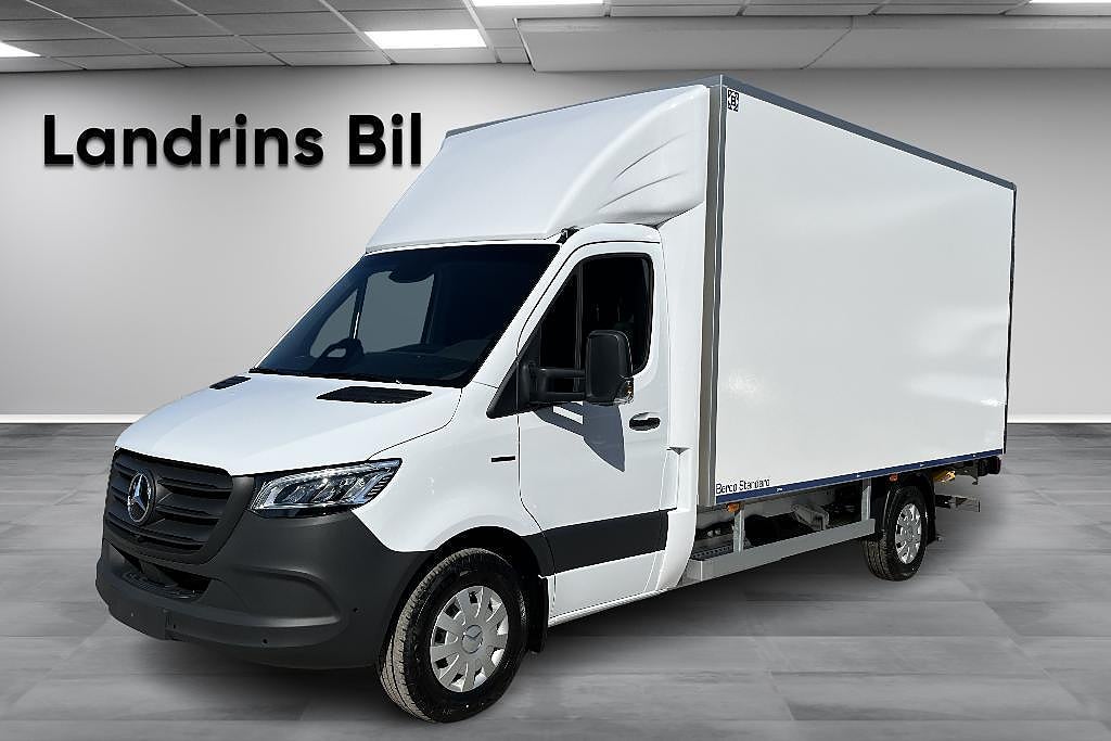 Mercedes-Benz eSprinter 420 EH A3 PRO Volymskåp m. Lyft *OMG LEVERANS*