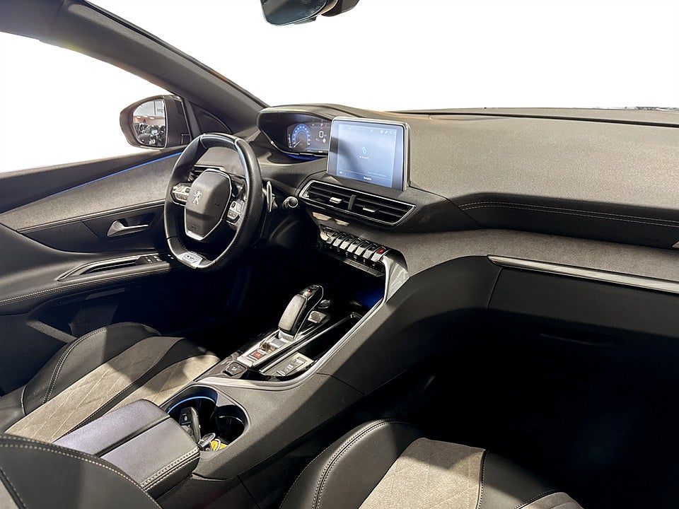 Bild på Peugeot 3008 GT PHEV AWD 300hk Aut B-KAMERA NAVI