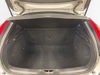 Volvo V40  D2 S&V-hjul/Psens/Farthållare/Dvärm/Nybytt kamrem