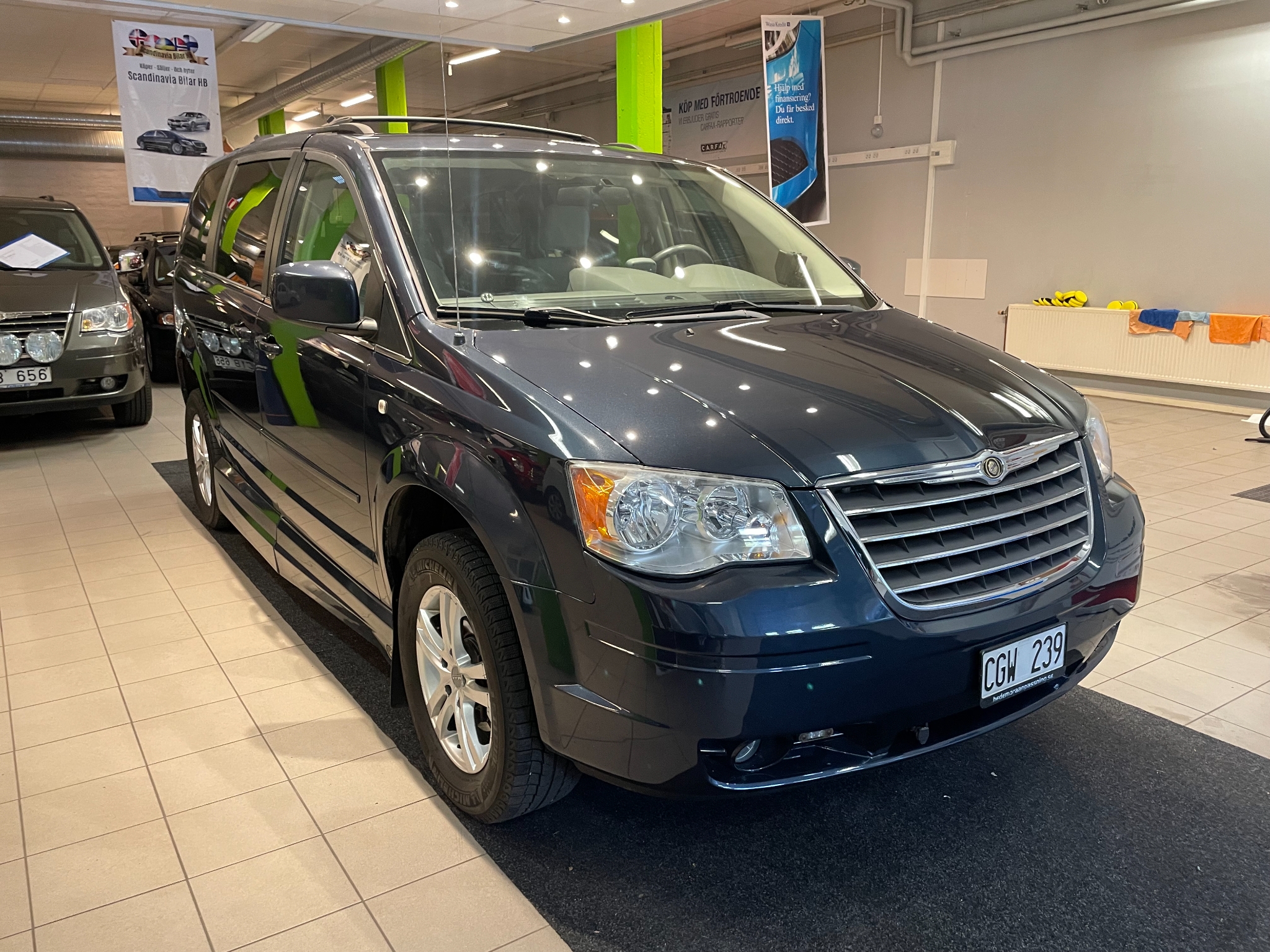 Chrysler Town & Country 2008, photo 4/41