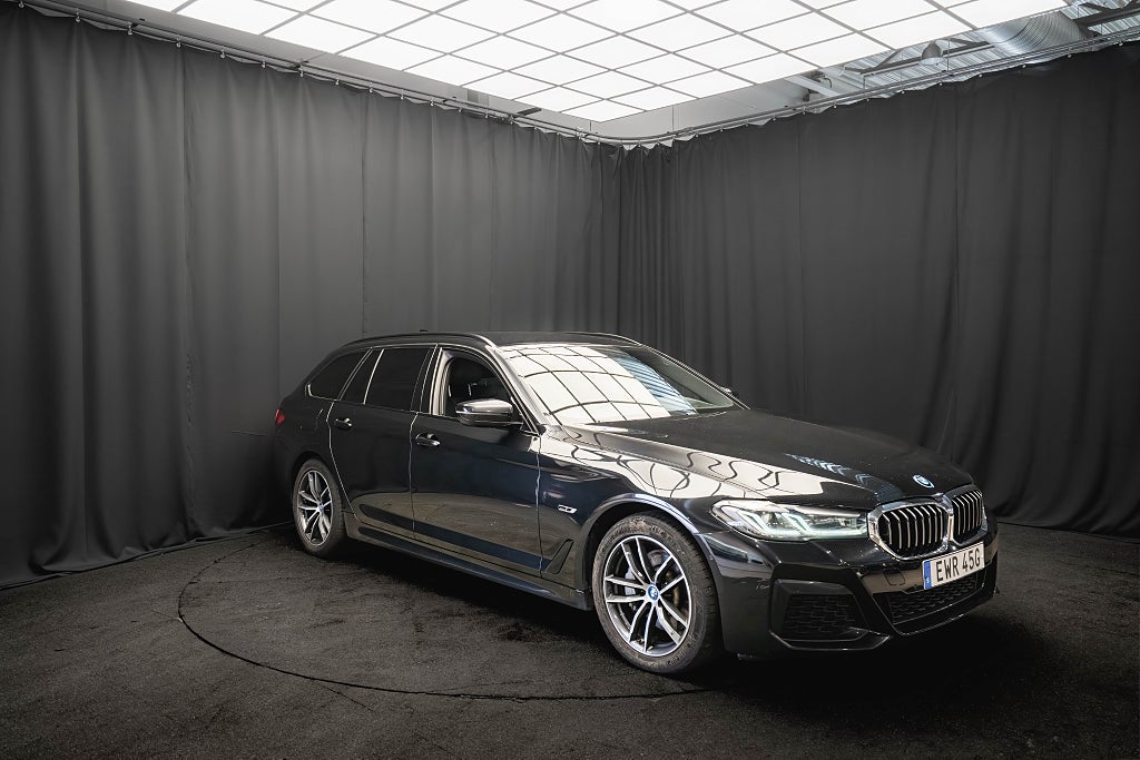 BMW 530e xDrive M Sport DAKOTA LÄDER DRAG HUD ADAPTIV-LED MOMS