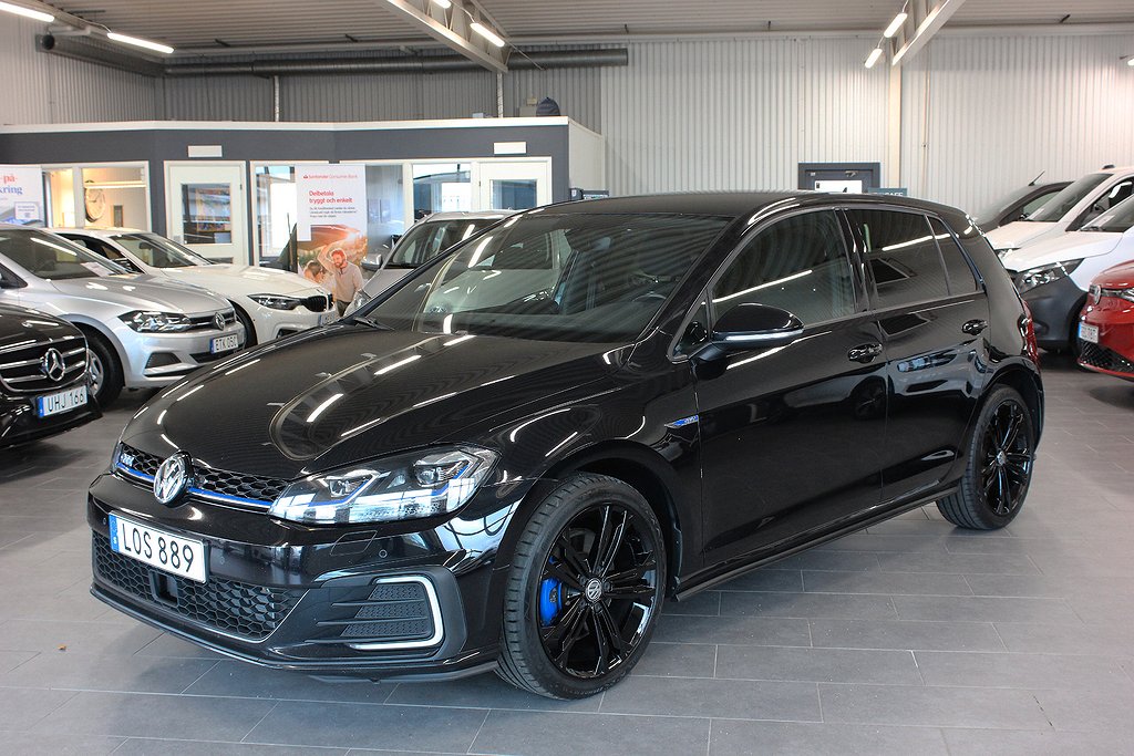 Volkswagen Golf GTE Navi P-Värm Cockpit Drag V-hjul