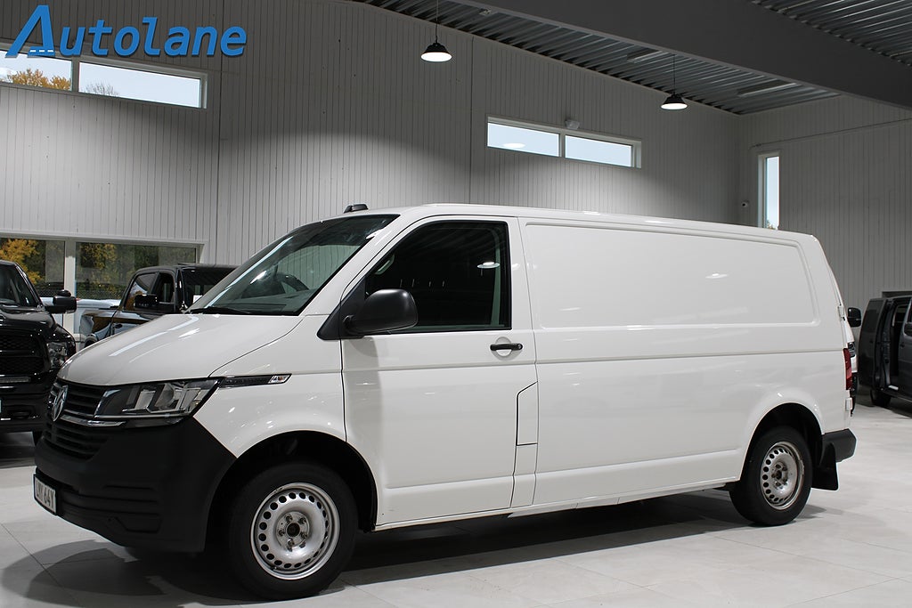 Volkswagen Transporter T32 2.0 TDI SCR 4Motion Värmare,Dragkrok,Carplay 150