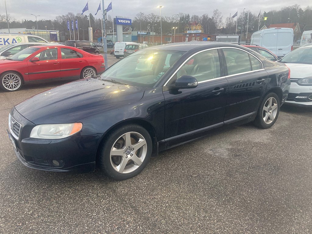 Volvo S80 D5 AWD Auto Summum S+V Hjul D-Värm Drag Skinn Dynaudio 