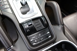 SUV Porsche Cayenne 21 av 25