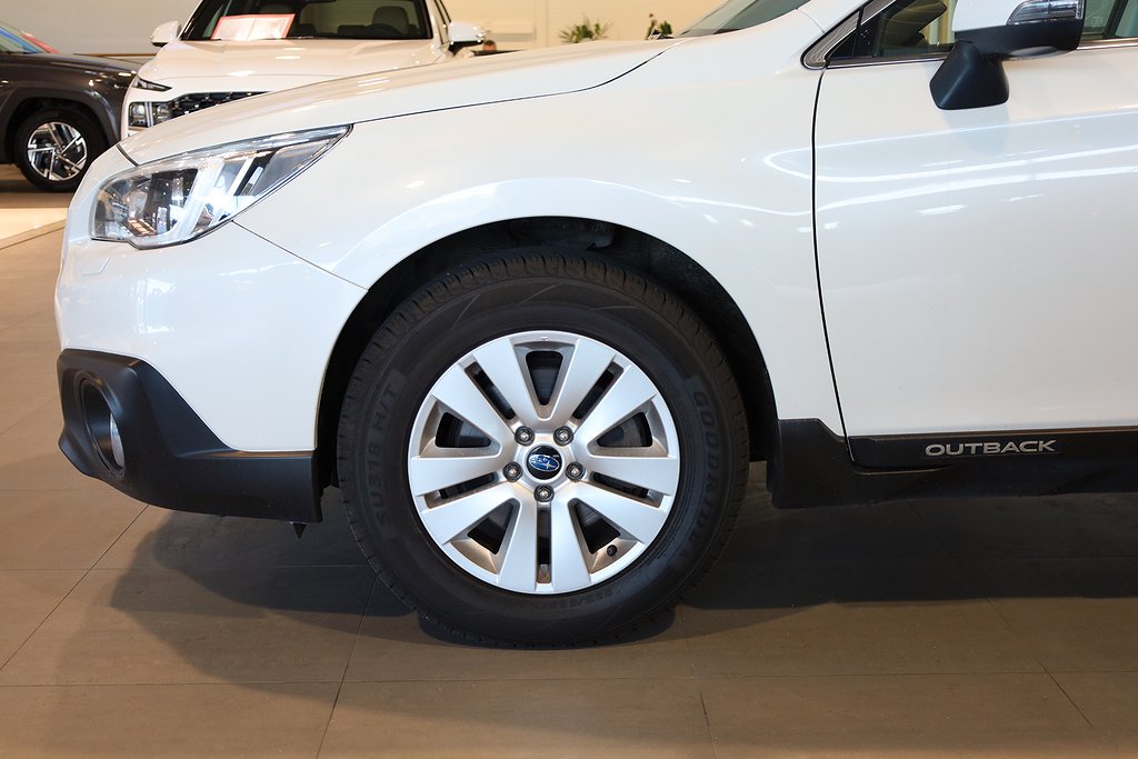 Subaru Outback 2,0D 150hk Base AWD Aut 1ägare Motorv Drag 2016