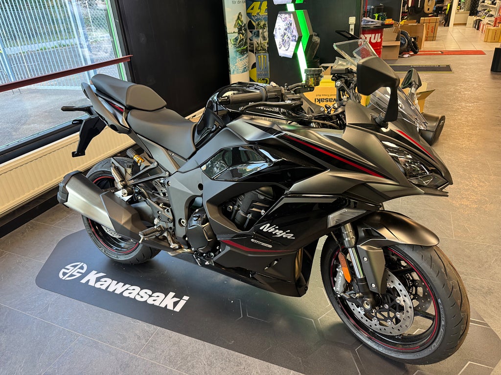 Kawasaki Ninja 1100 SX SE 