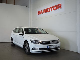 Kombi Volkswagen Passat 1 av 23