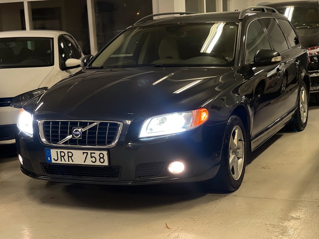 Volvo V70 2.5T Flexifuel Geartronic Momentum Polster 