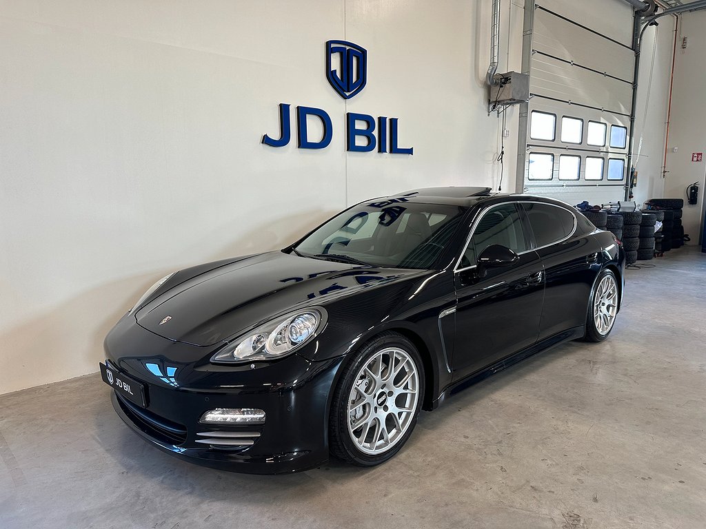 Porsche Panamera 4S PDK Taklucka Luftfjädring Navi Bose 400hk