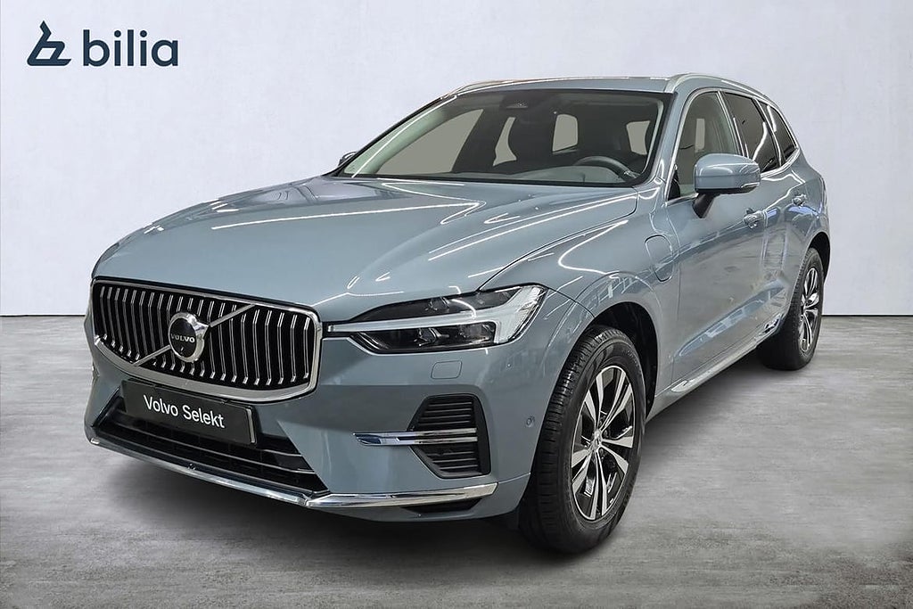 Volvo XC60 Recharge T6 Core Edition H/K/ 360-kamera