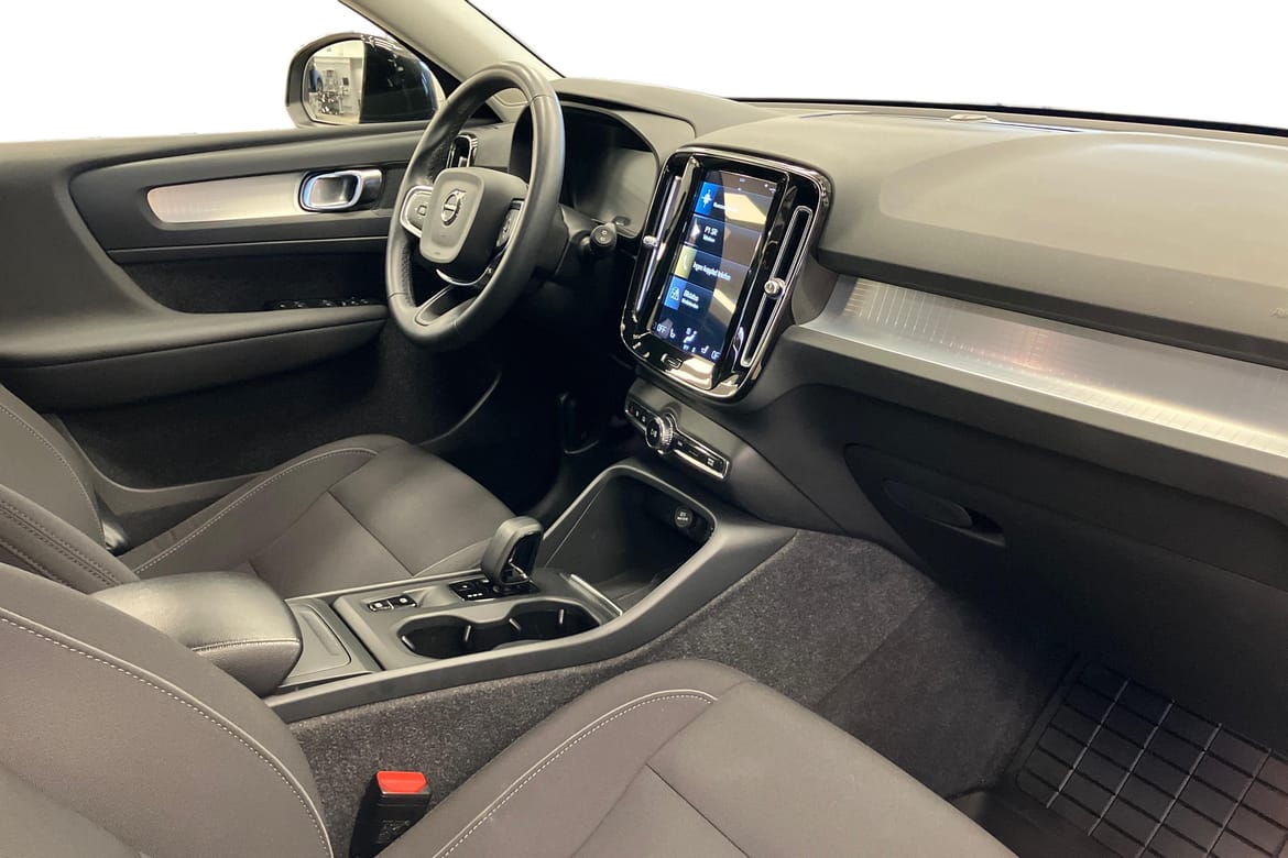 Volvo XC40 T3 FWD aut Momentum Advanced 2022, bild 7/10