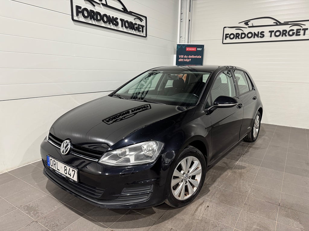 Volkswagen Golf 5-dörrar 1.6 TDI DPF BMT |Drag|Bluetooth|Ny kamrem
