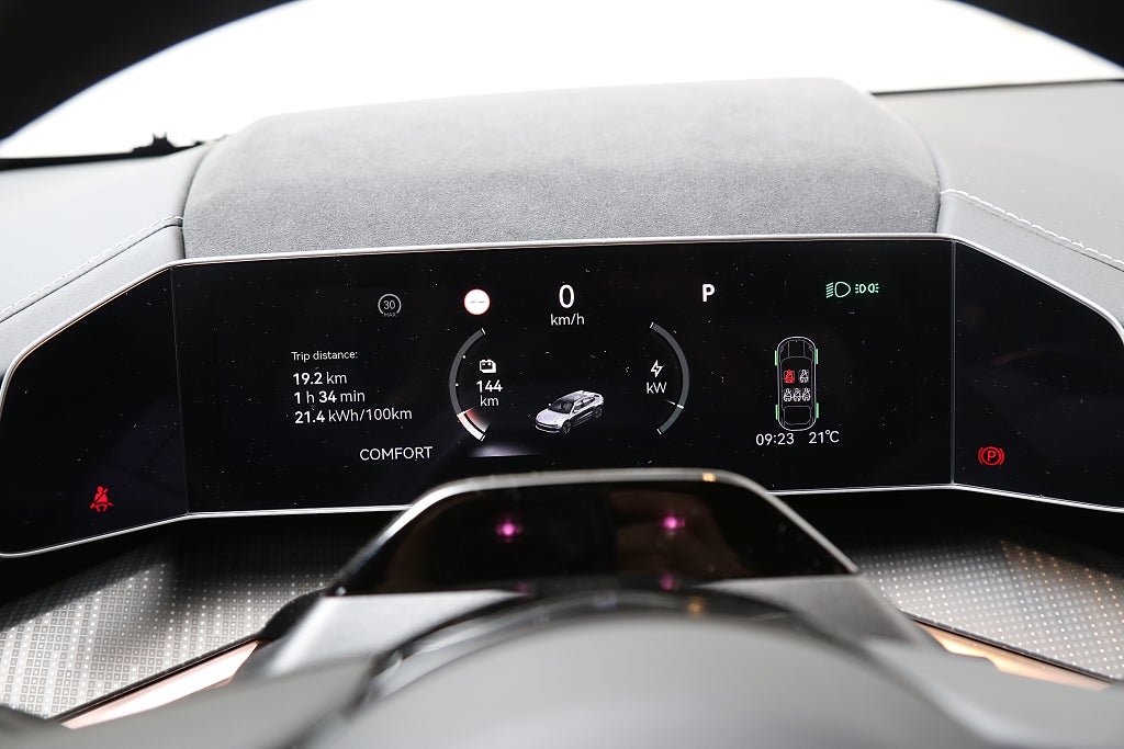 Zeekr 001 Performance AWD 544HK 100kWh 2025
