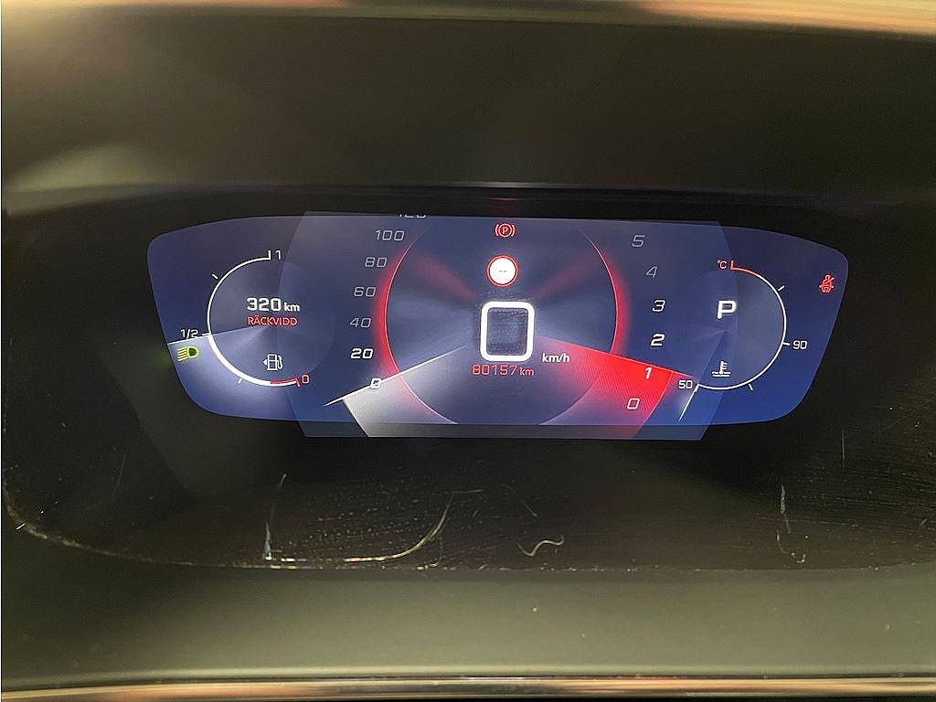 Bild på Peugeot 2008 Allure 1.2 PT 130hk Aut - B-KAMERA, CARPLAY