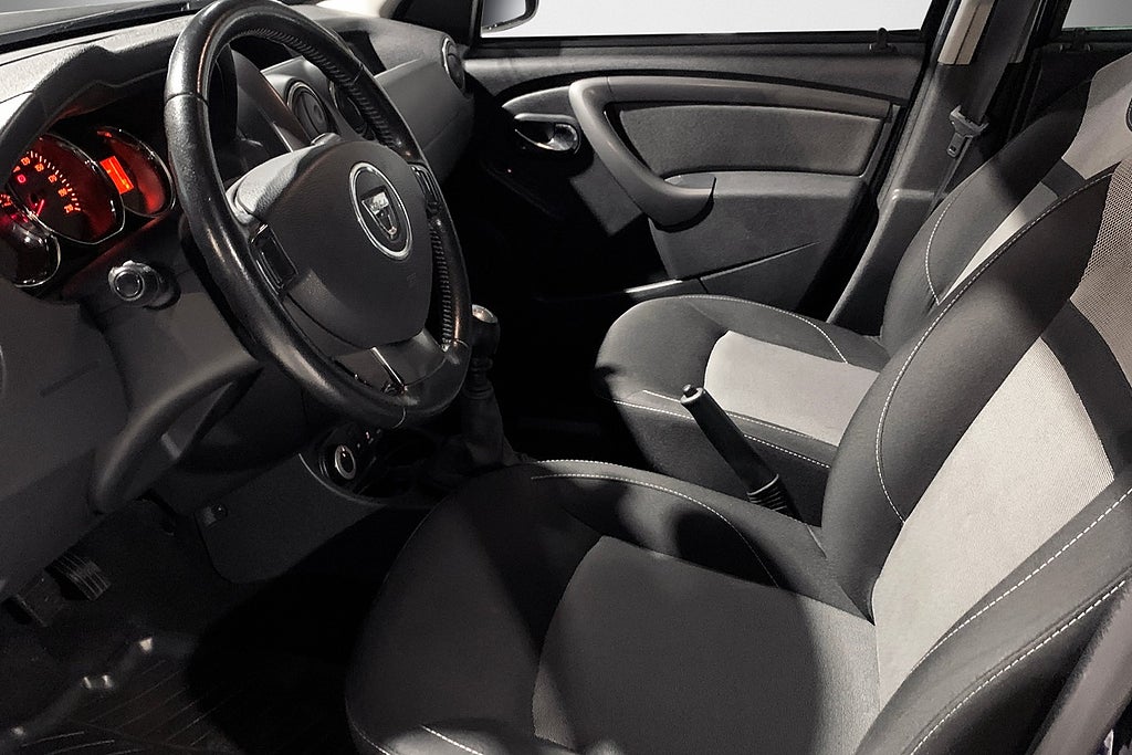 Dacia Duster 1.5 dCi 4x4 | Navi | Adventure | Kamrem bytt | 2016