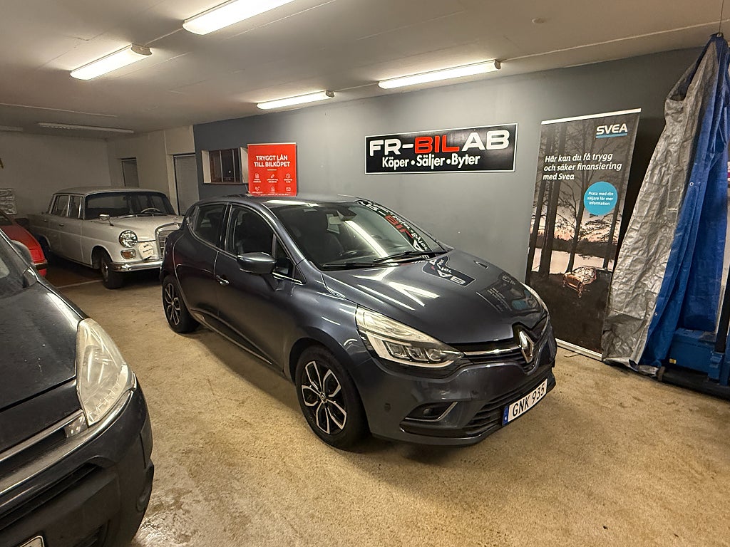 Renault Clio 0.9 TCe Intens Euro 6 Kamkedja Keyless Årsskatt  360 kronor 