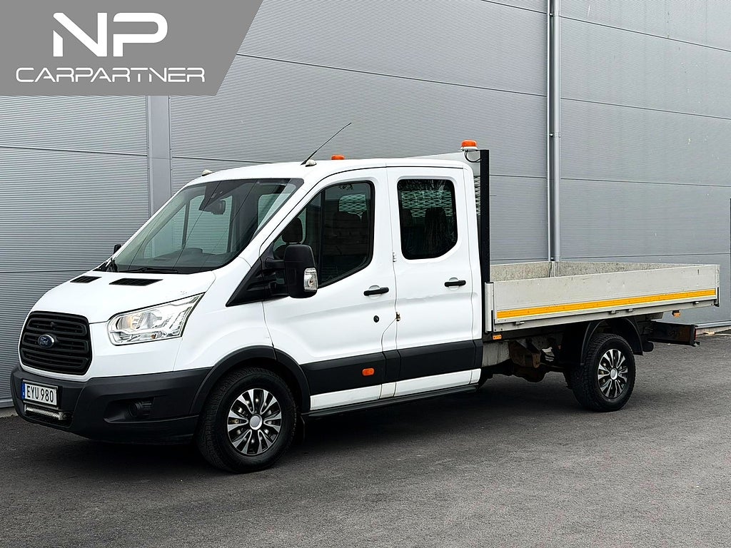 Ford transit 350 Chassi Dubbelhytt 2.2 TDCi AWD/ MOMS/Värmare/6-sits