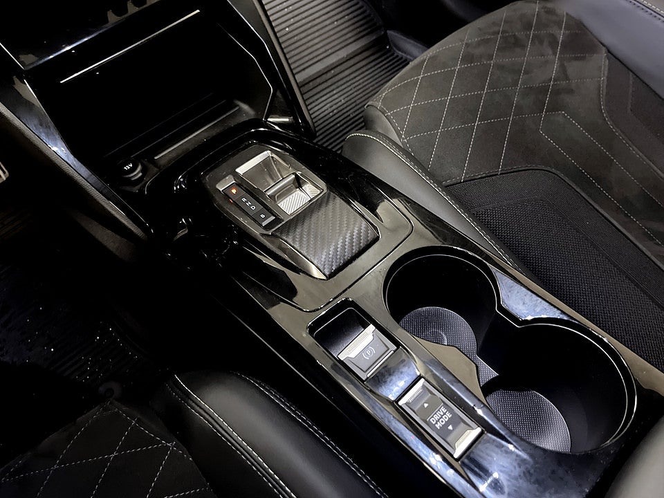 Bild på Peugeot E-208 GT 50kWh 136hk Aut - B-KAMERA, EN ÄGARE