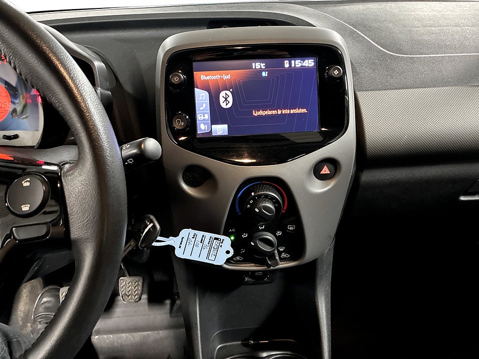 Bild på Peugeot 108 Active 5-dörrar 1.0 VTi 72hk BACKKAMERA