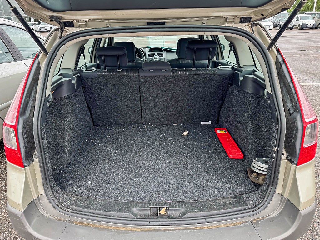 Renault Mégane Grandtour 2.0 Automat 135hk