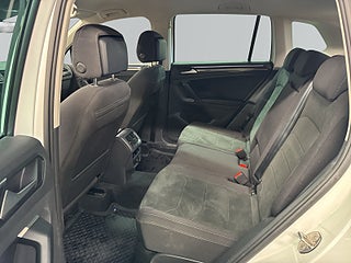 Volkswagen Tiguan 2.0 TDI 4M Elegance MOMS/Kamera/Drag/S&VDäck/D-värmare