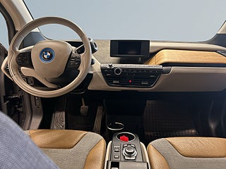 BMW i3 60 Ah REX Comfort Advanced Kamkedja Navi Bkamera P-värm – bild 8