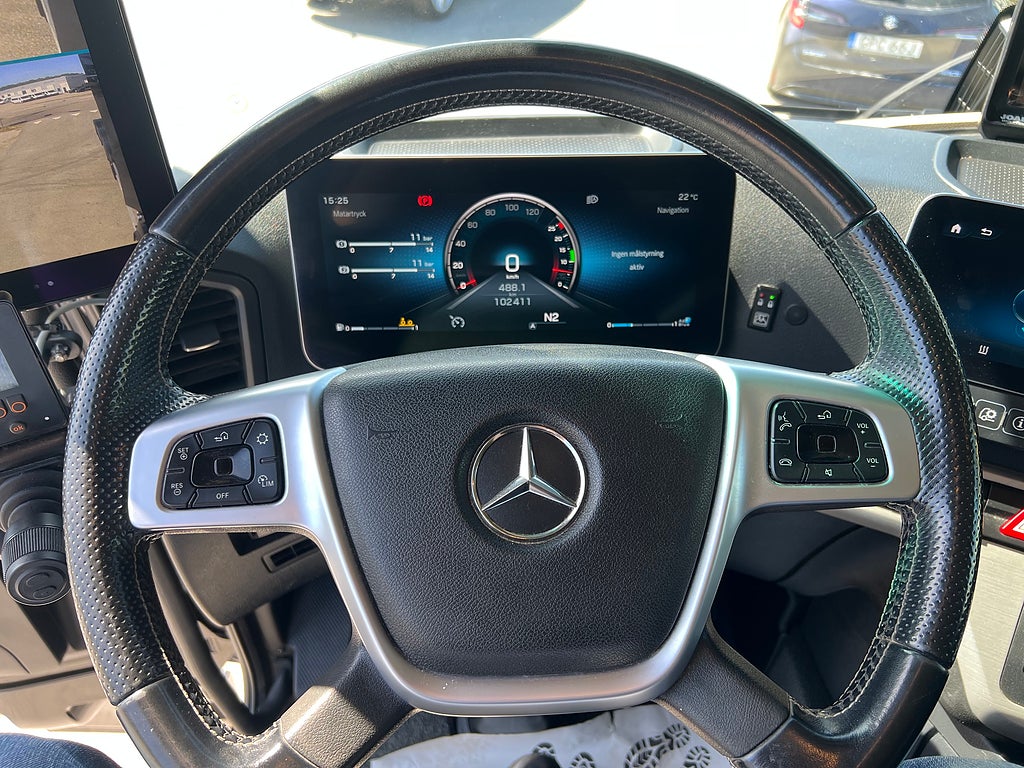 Mercedes-Benz Arocs 3251 Tridem Lastväxlare, Fullt Plogutrustad