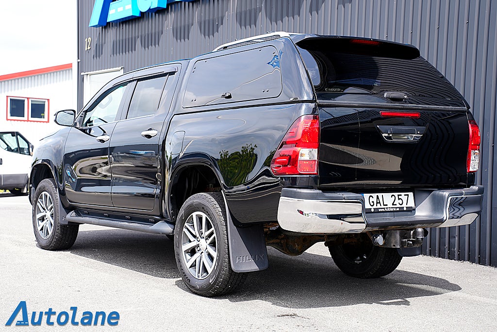 Toyota Hilux Dubbelhytt 2.4 AWD Dragkrok,CarPlay,Kamera 150hk
