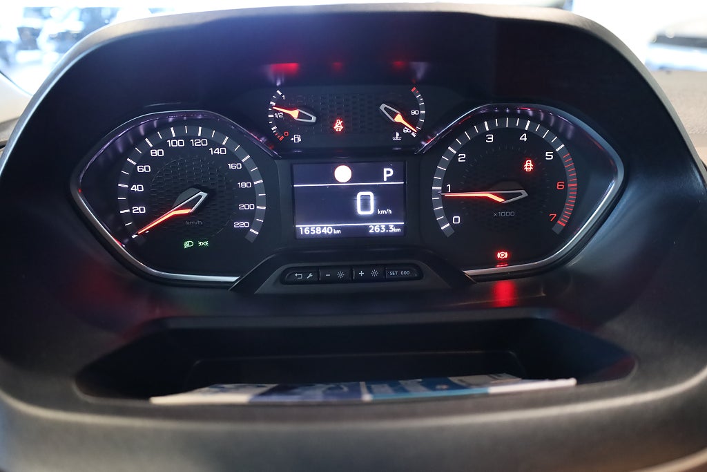 Peugeot Rifter 1.2 130hk e-THP AUT GT-Line |Drag|CarPlay|Kamera|PDC| 2019