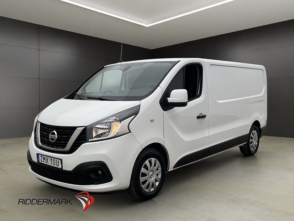 Nissan NV300 L2 145hk Värmare Dragkrok 3-Sits B-Kamera Moms