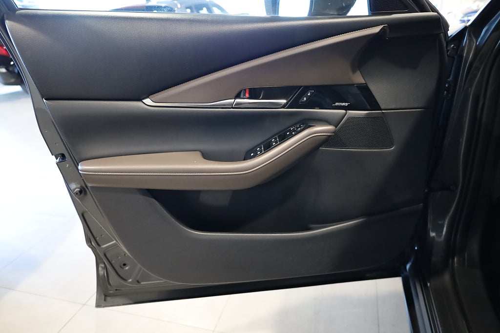 Mazda CX-30 2.0 SKYACTIV-X M Hybrid AWD Cosmo Navi 360° Head up 2019