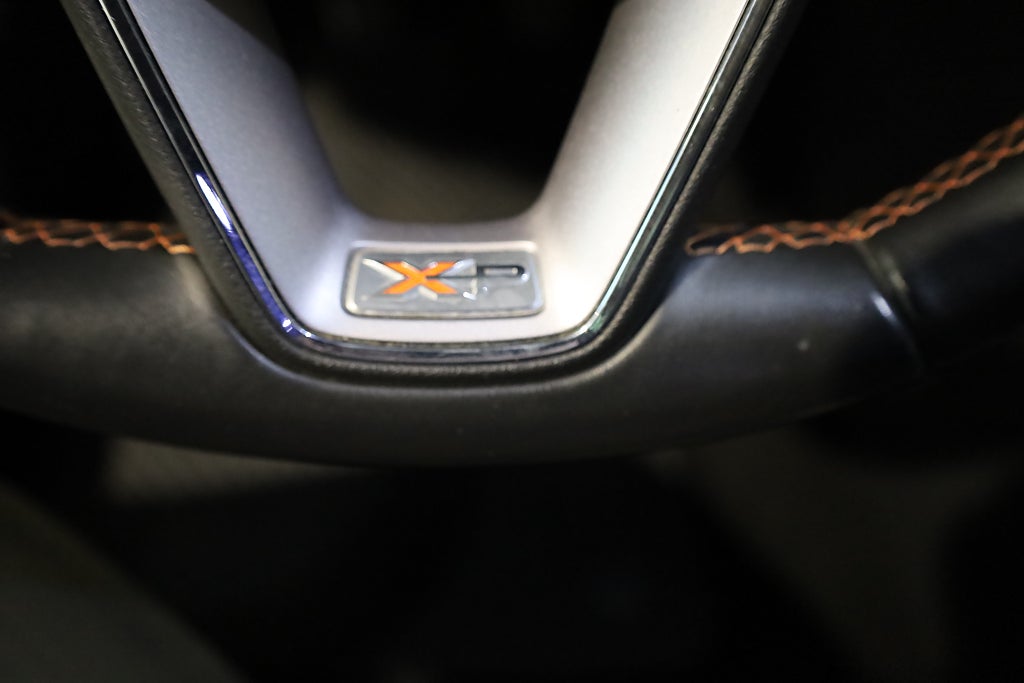 Seat Leon X-Perience 1.4 TSI Drag M-värme Kamera CarPlay 2017