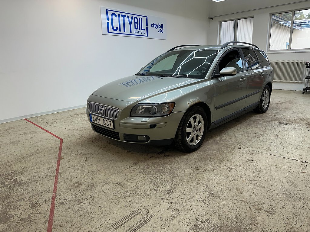 Volvo V50 1.8 125hk Flexifuel Kinetic 125hk navi få ägare