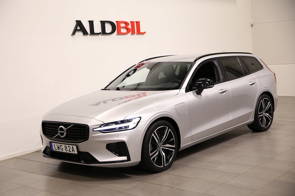 Volvo V60 Recharge T6 340hk AWD R-Design / Klimat / Drag / Backkamera